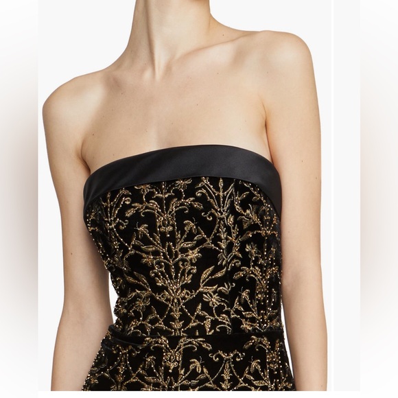 Theia Stunning Black and Gold Strapless Sheath Dress - Picture 5 of 15